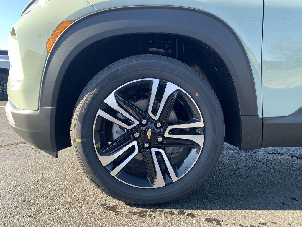 new 2026 Chevrolet TrailBlazer car, priced at $27,247