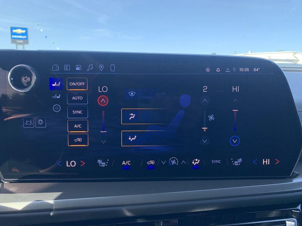 new 2026 Chevrolet Traverse car, priced at $46,840