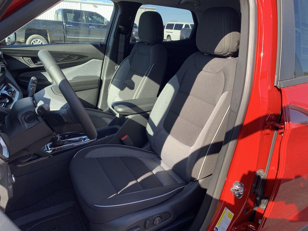new 2026 Chevrolet TrailBlazer car, priced at $29,319