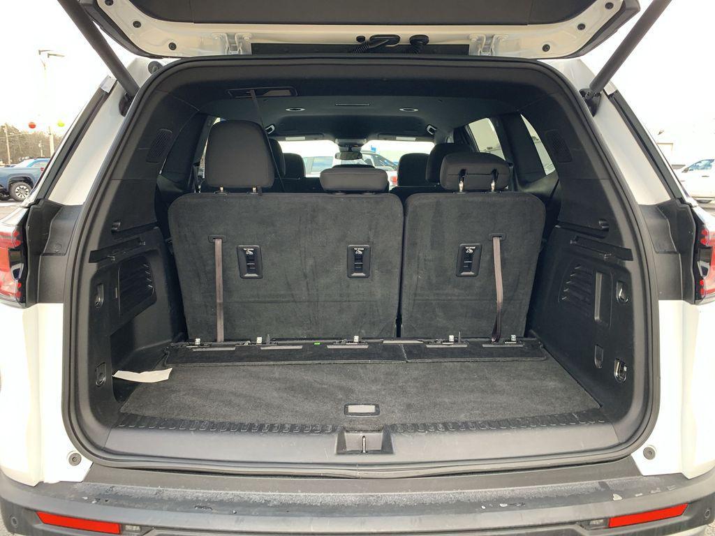 used 2025 GMC Acadia car, priced at $33,680