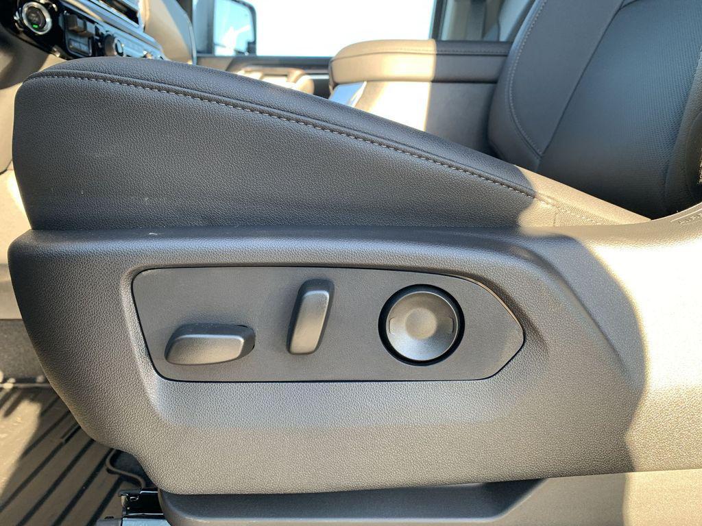 new 2026 Chevrolet Silverado 2500 car, priced at $77,950