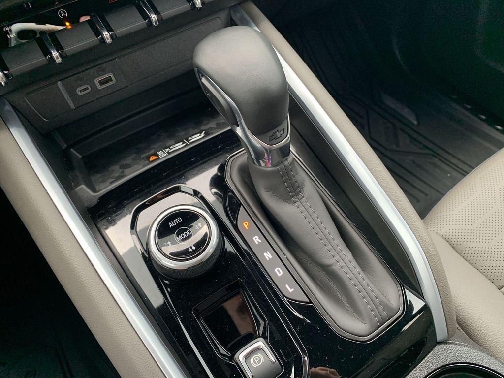 used 2025 Chevrolet Colorado car, priced at $47,988