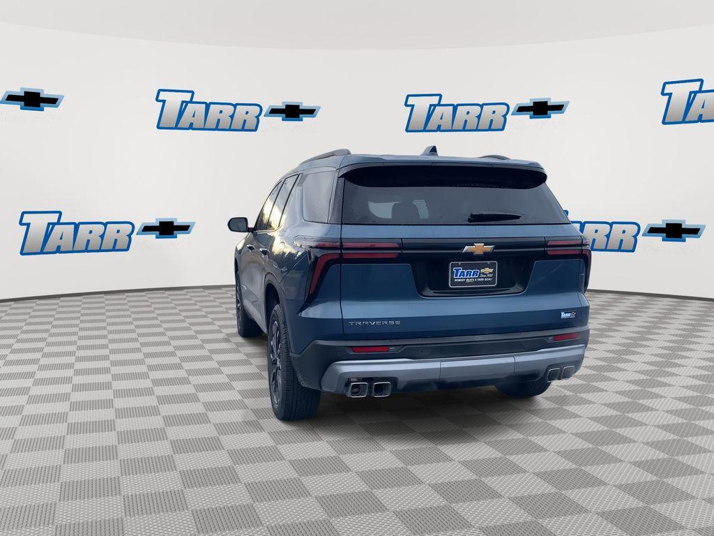new 2026 Chevrolet Traverse car, priced at $43,117
