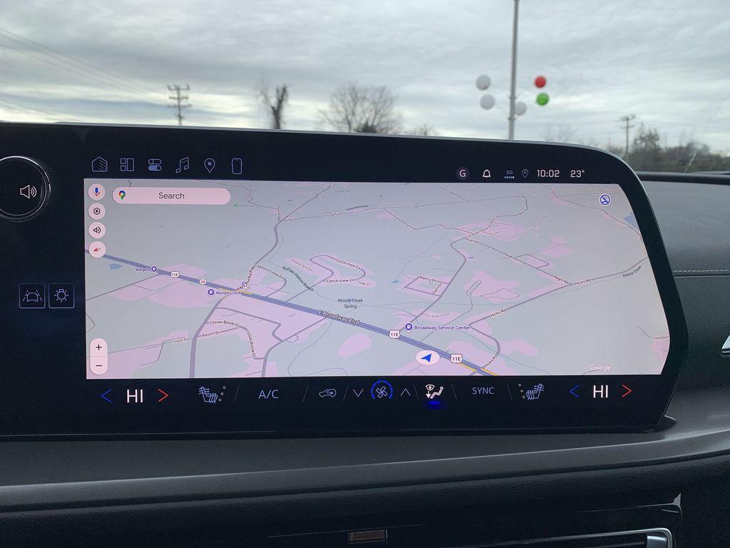 new 2026 Chevrolet Traverse car, priced at $43,117