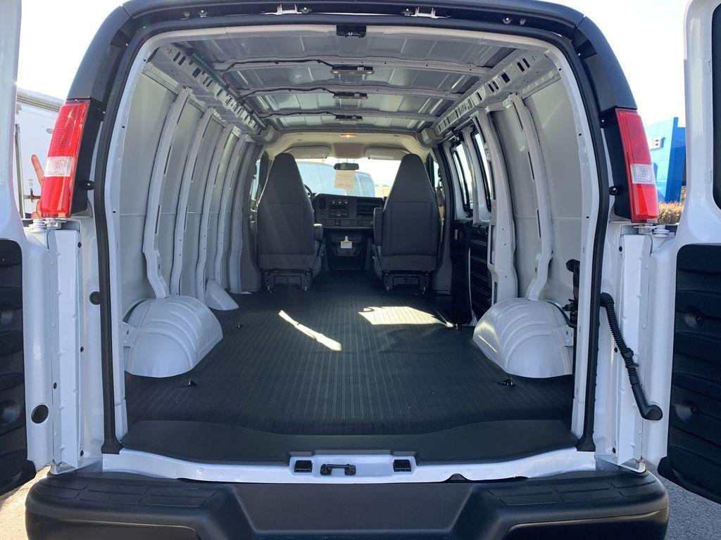 new 2025 Chevrolet Express 2500 car, priced at $43,261