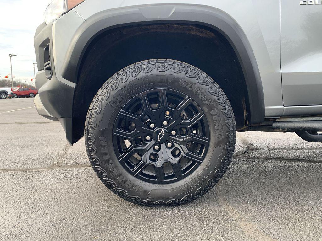 used 2024 Chevrolet Colorado car, priced at $36,588