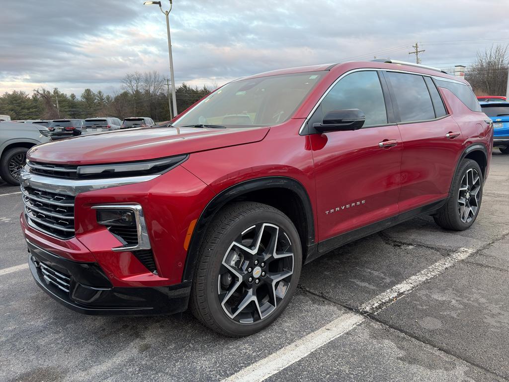 used 2025 Chevrolet Traverse car, priced at $53,995