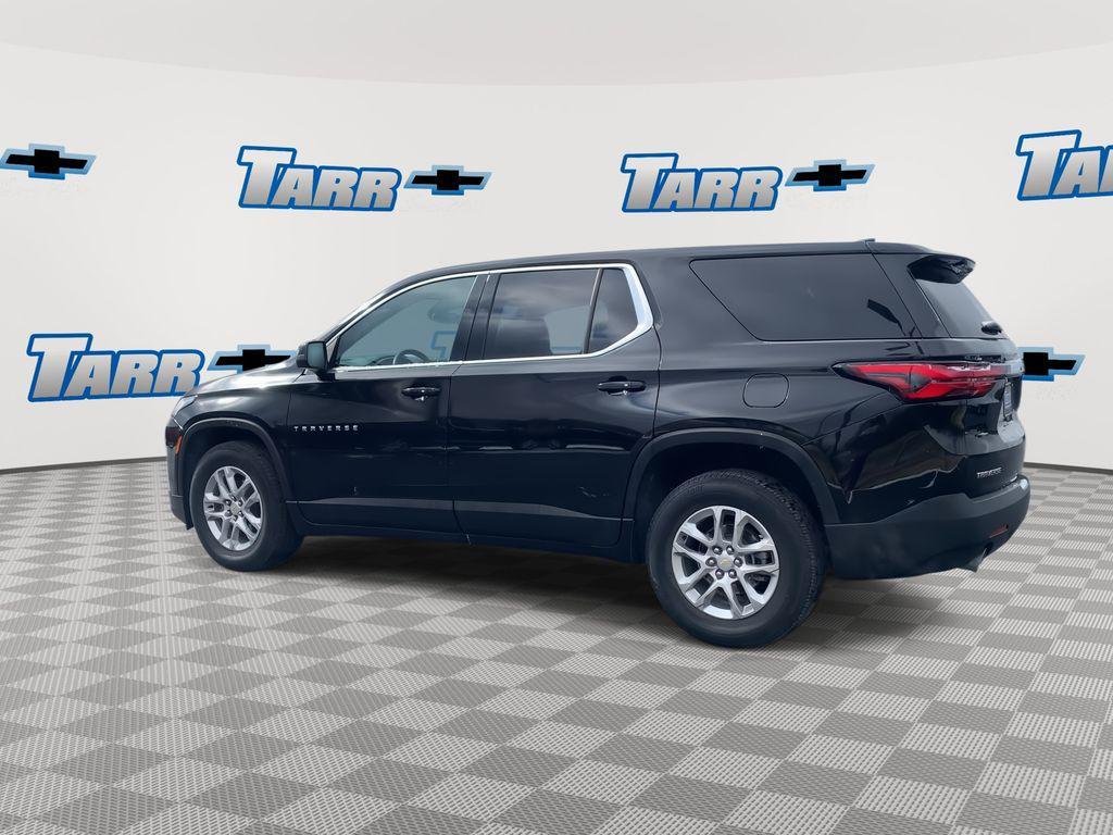 used 2023 Chevrolet Traverse car, priced at $28,900