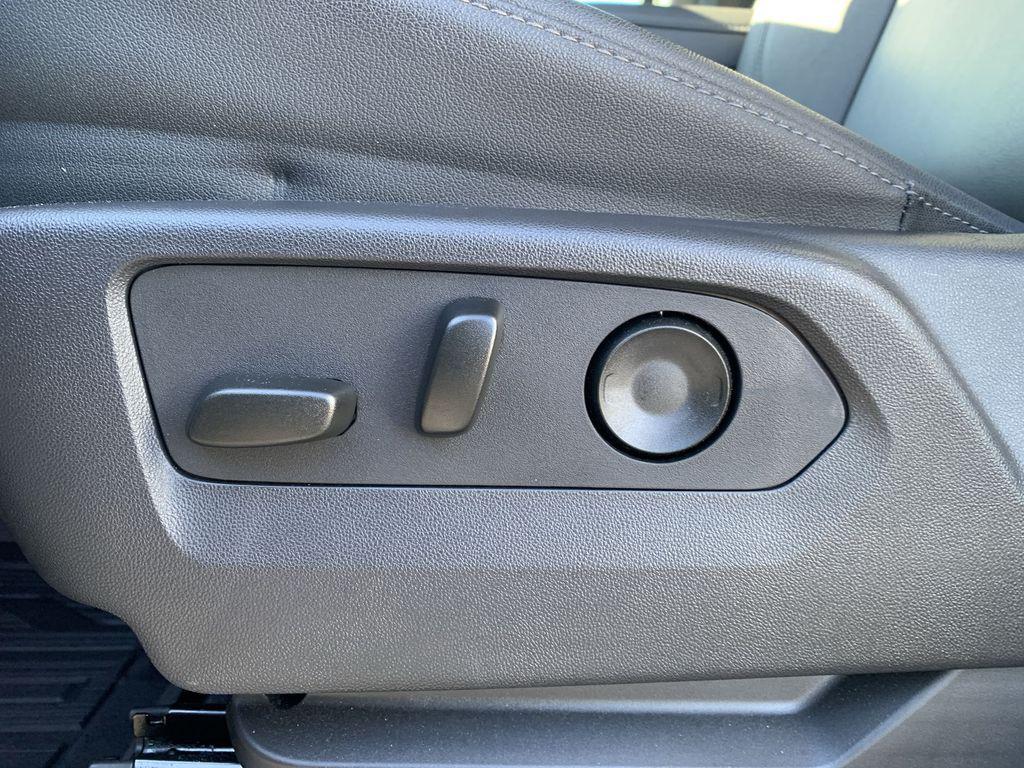 used 2024 Chevrolet Silverado 1500 car, priced at $57,995