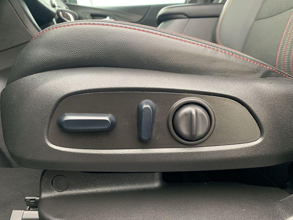 used 2023 Chevrolet Equinox car, priced at $24,778