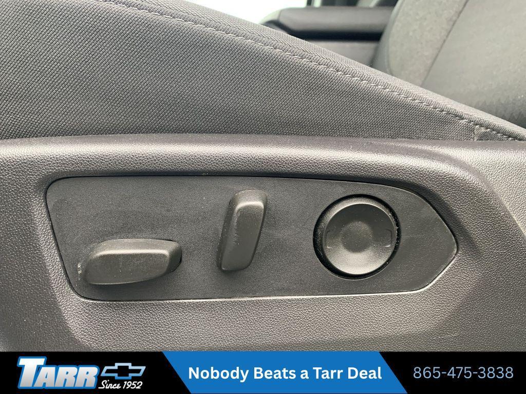 used 2024 Chevrolet Silverado 1500 car, priced at $40,700