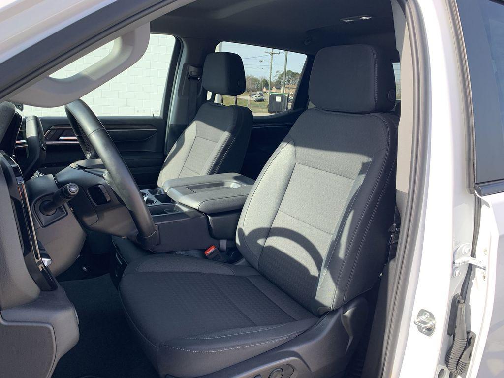 used 2025 Chevrolet Silverado 1500 car, priced at $45,839