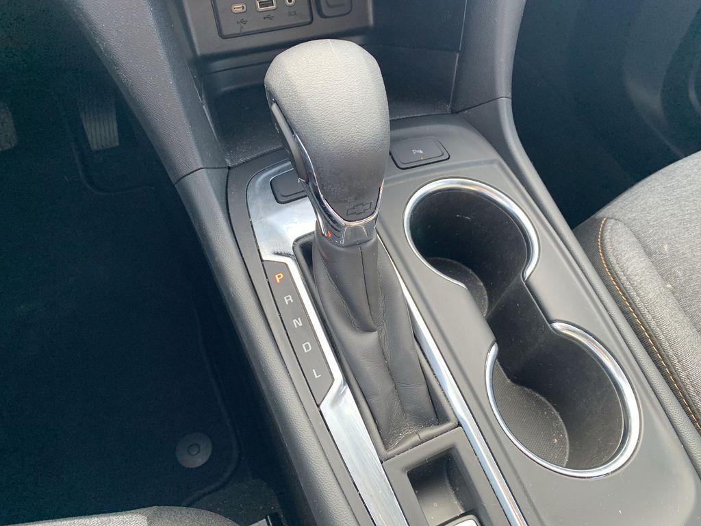 used 2024 Chevrolet Equinox car, priced at $26,912