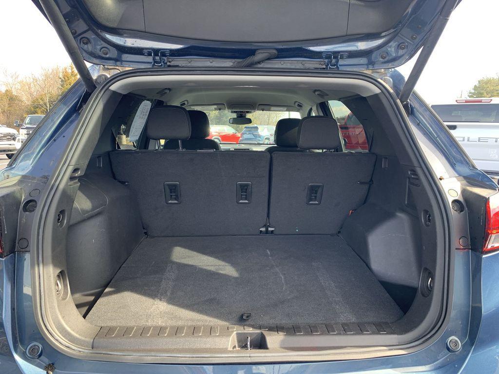 used 2024 Chevrolet Equinox car, priced at $26,912