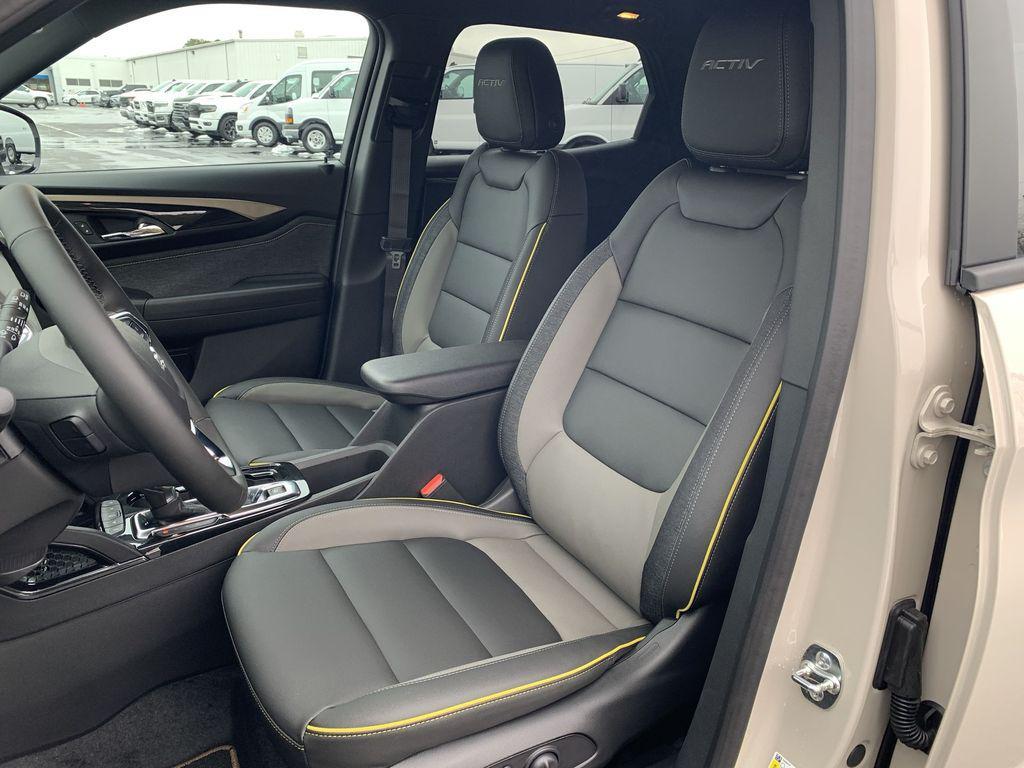 new 2026 Chevrolet TrailBlazer car, priced at $33,953