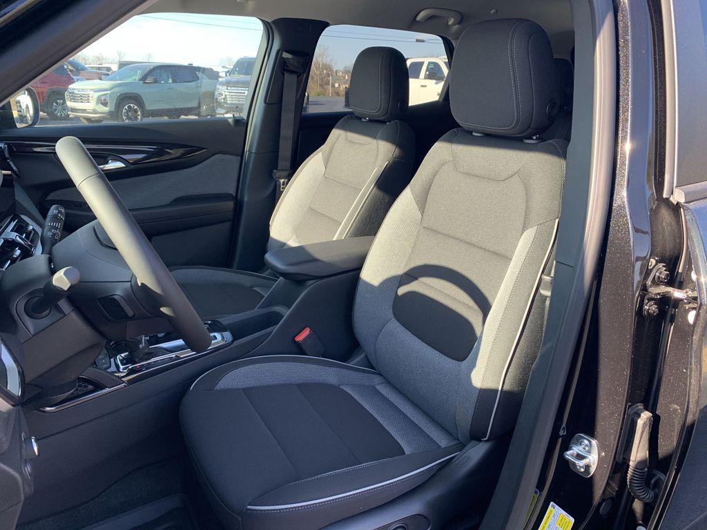 new 2026 Chevrolet TrailBlazer car, priced at $30,362