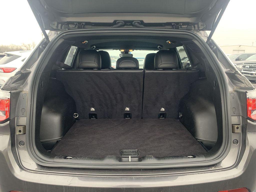 used 2024 Jeep Compass car, priced at $18,770