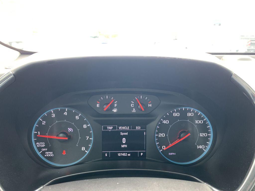 used 2020 Chevrolet Equinox car, priced at $12,995