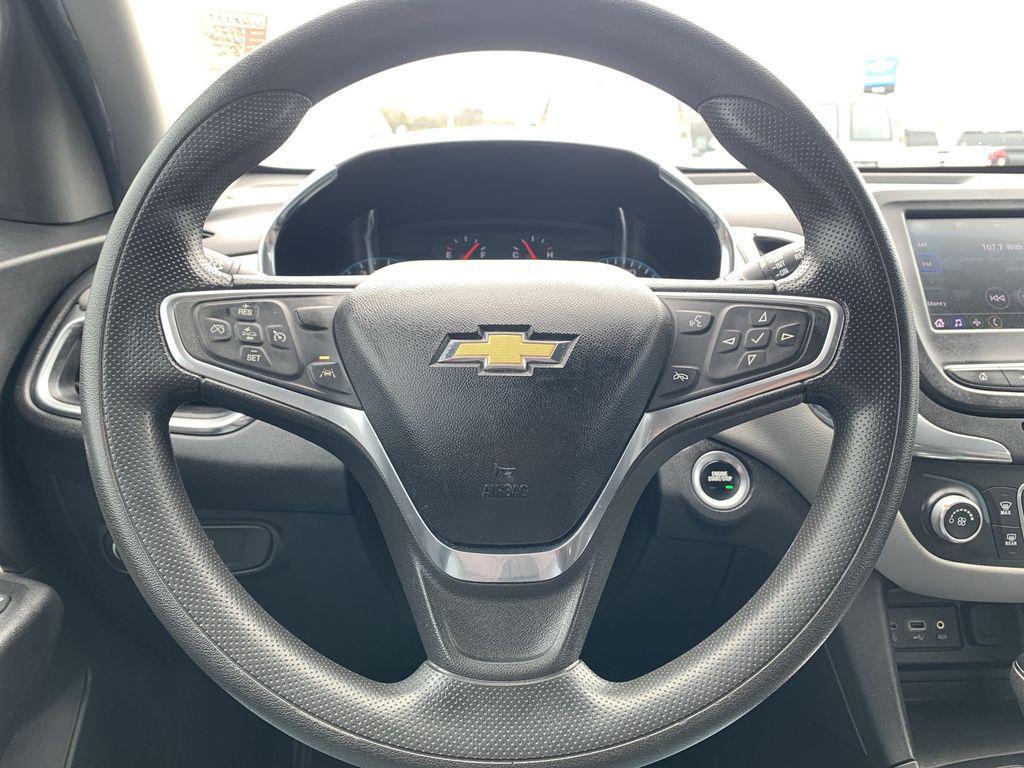 used 2020 Chevrolet Equinox car, priced at $12,995