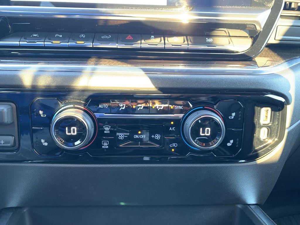 used 2024 Chevrolet Silverado 1500 car, priced at $50,995