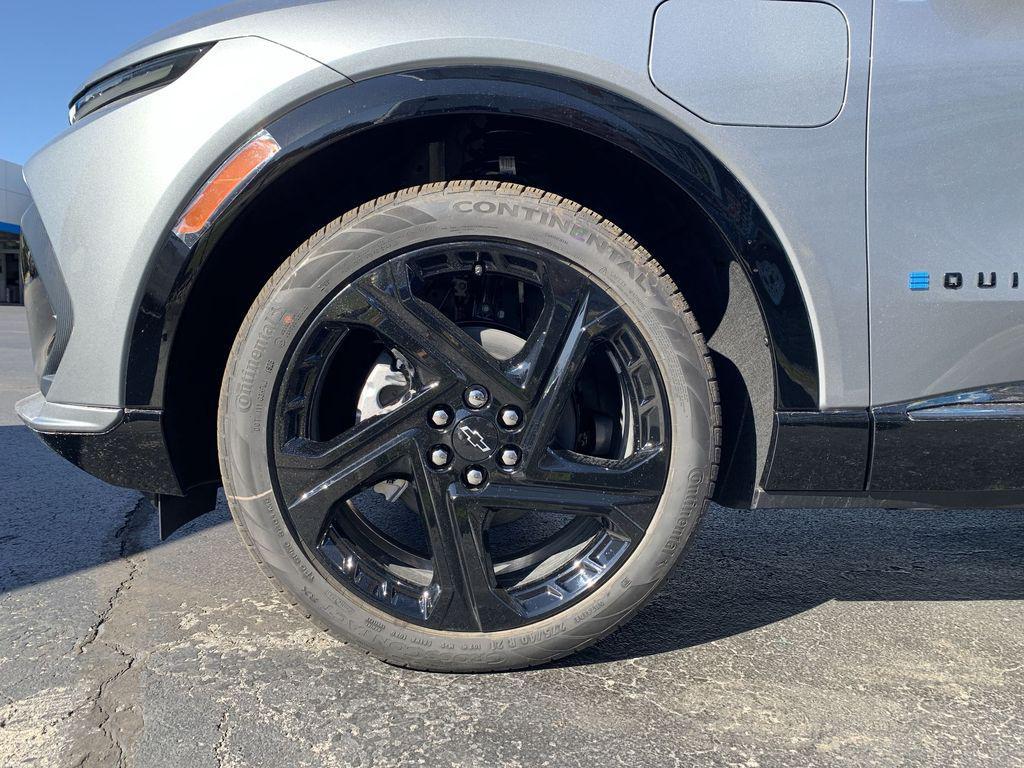 new 2026 Chevrolet Equinox EV car, priced at $42,591