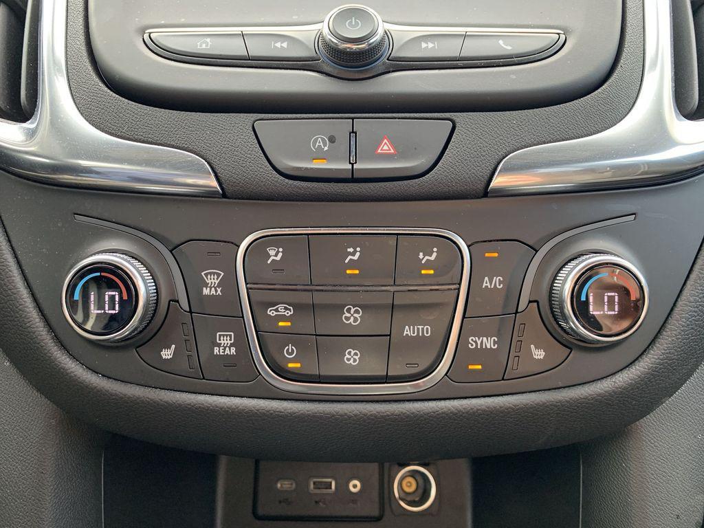 used 2024 Chevrolet Equinox car, priced at $24,237