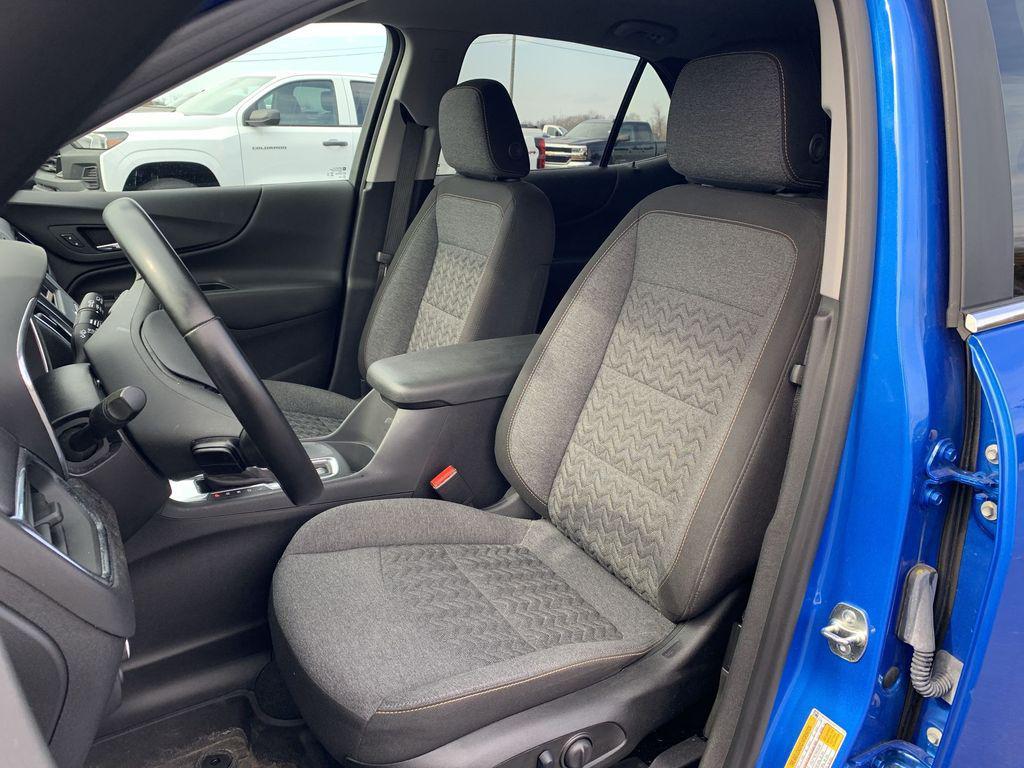 used 2024 Chevrolet Equinox car, priced at $24,237