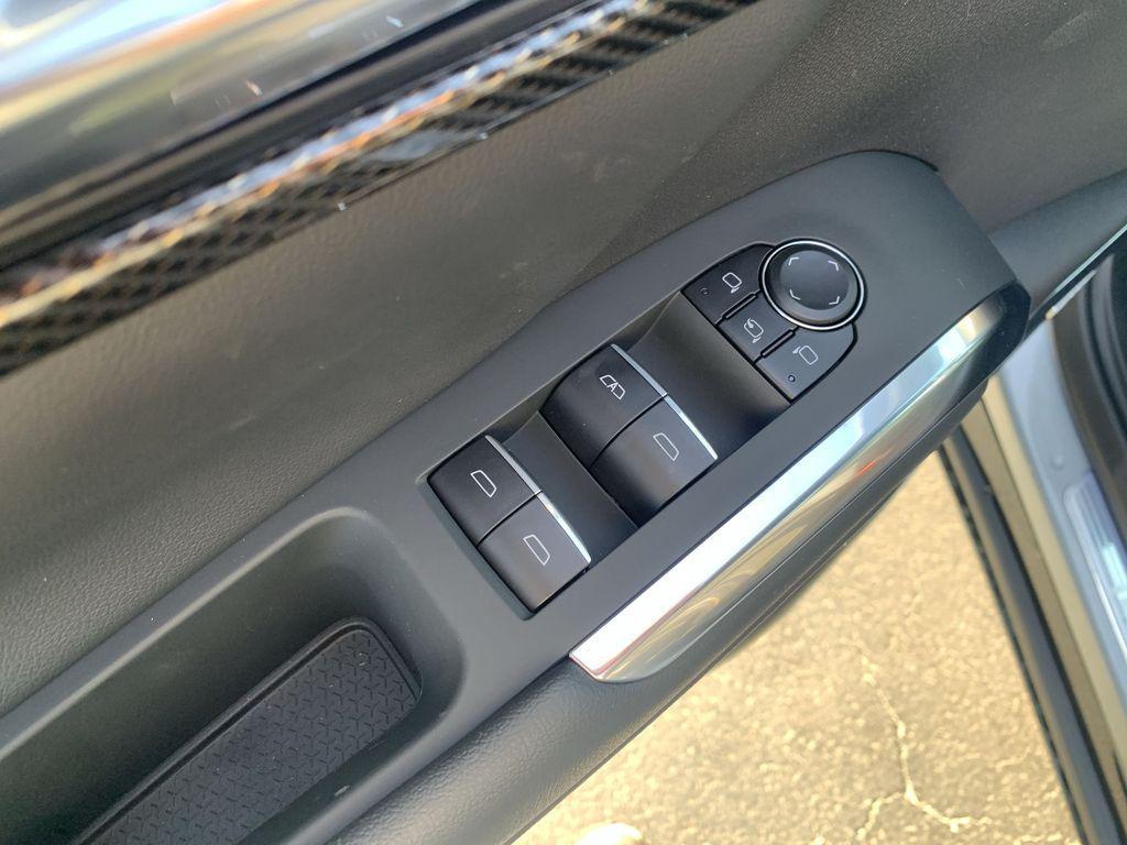 new 2026 Chevrolet Traverse car, priced at $57,609