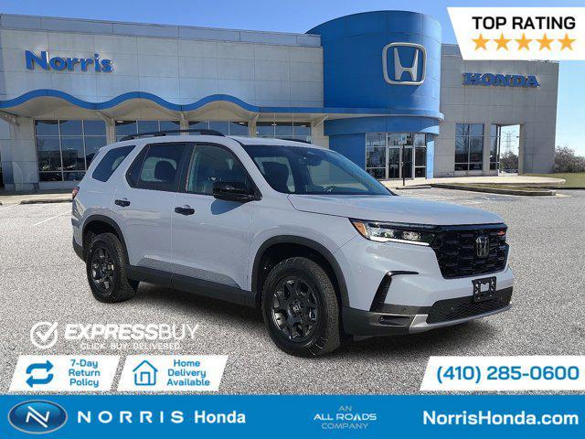 new 2025 Honda Pilot car, priced at $48,259