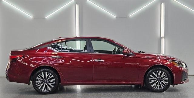 used 2024 Nissan Altima car, priced at $20,999