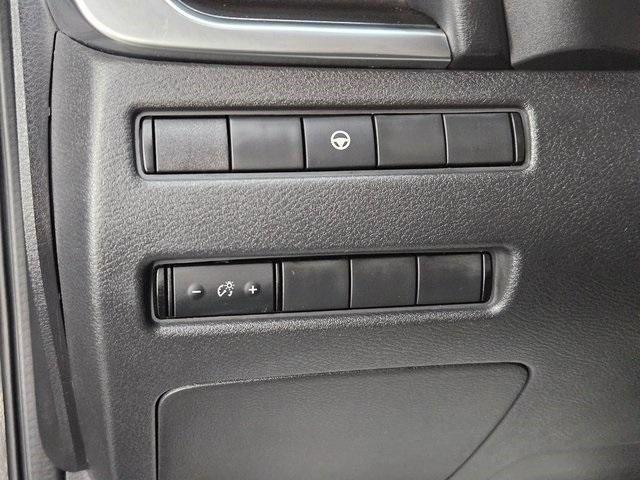 used 2022 Nissan Rogue car, priced at $17,799