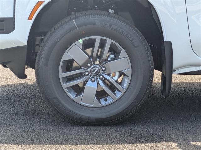 new 2025 Nissan Frontier car, priced at $39,709