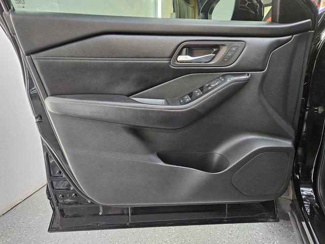 used 2024 Nissan Rogue car, priced at $27,799