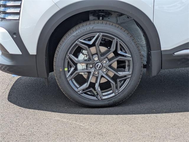 new 2025 Nissan Kicks car, priced at $28,637