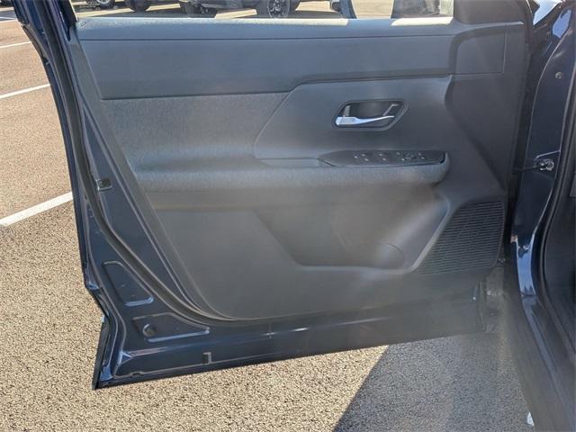 new 2026 Nissan Kicks car, priced at $26,757