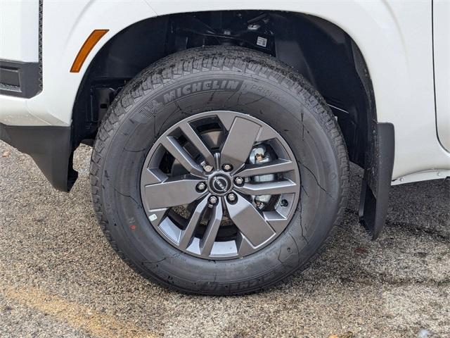 new 2025 Nissan Frontier car, priced at $33,402