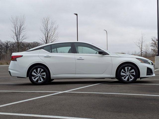 used 2025 Nissan Altima car