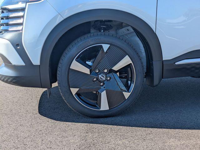 new 2026 Nissan Kicks car, priced at $29,567