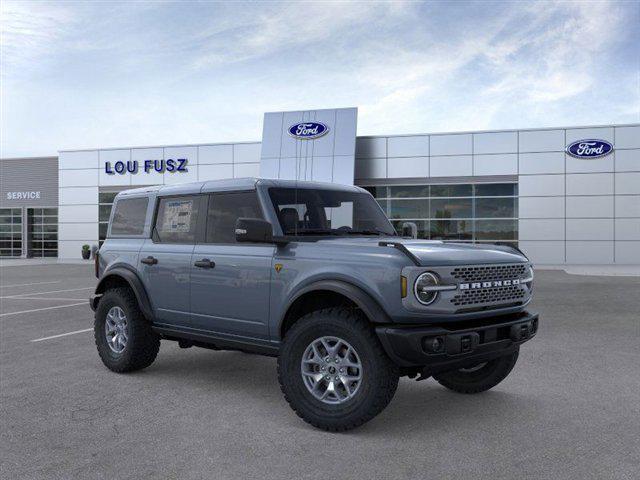 new 2025 Ford Bronco car, priced at $55,054