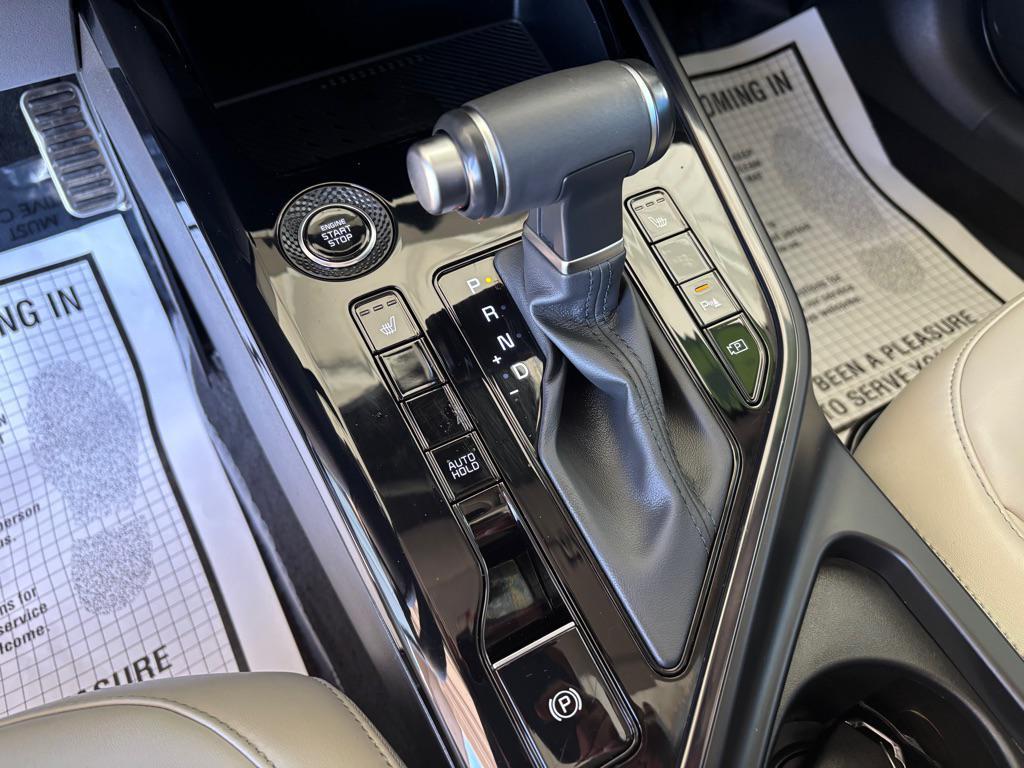 used 2025 Kia Niro car, priced at $25,995