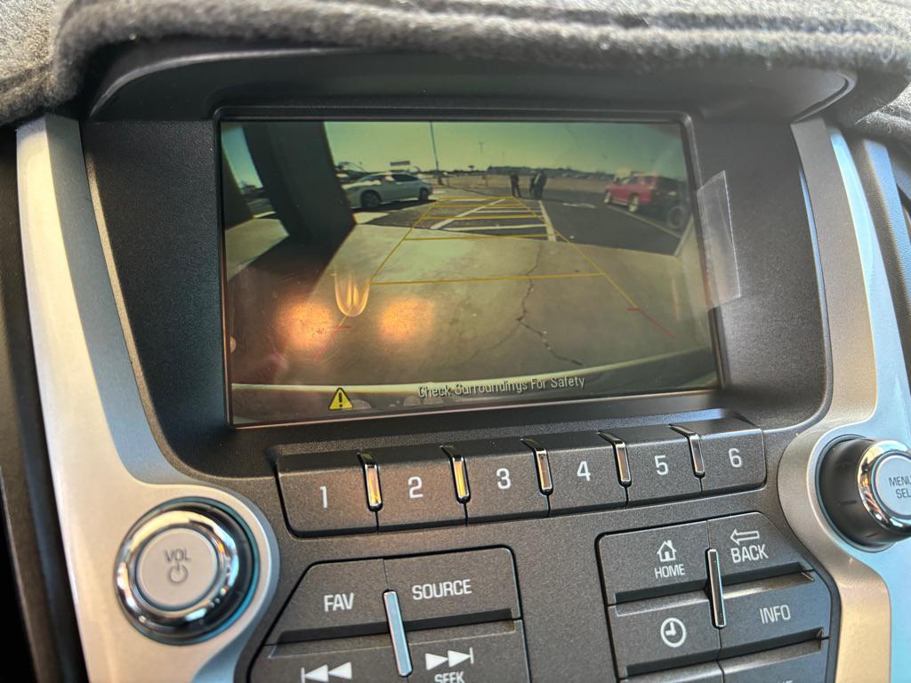 used 2016 Chevrolet Equinox car, priced at $10,950