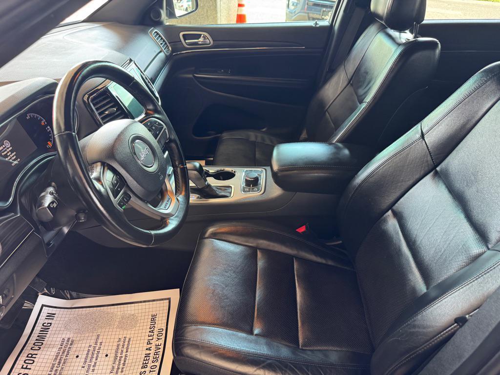 used 2021 Jeep Grand Cherokee car, priced at $17,712