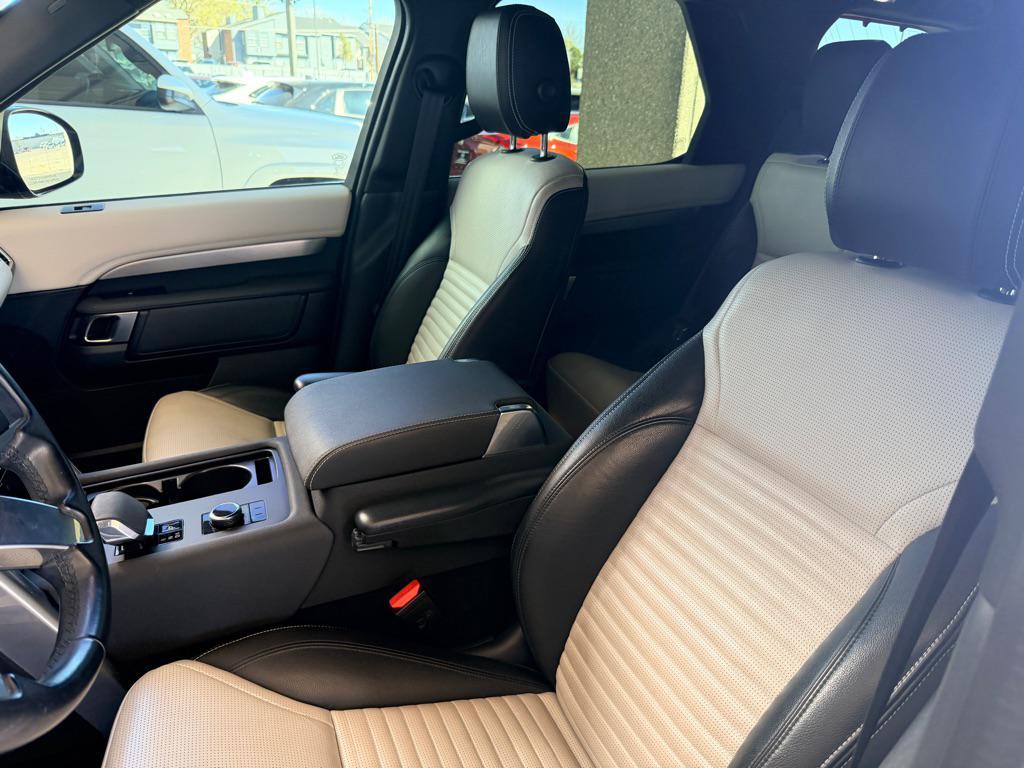 used 2021 Land Rover Discovery car, priced at $33,950