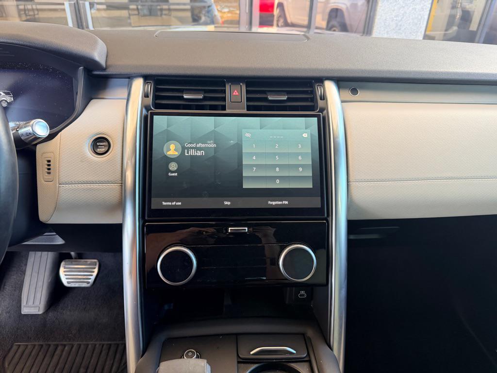 used 2021 Land Rover Discovery car, priced at $33,950