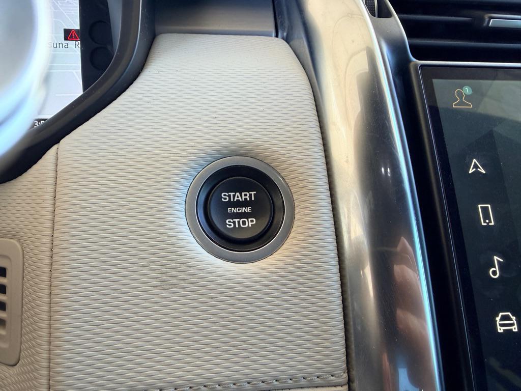 used 2021 Land Rover Discovery car, priced at $33,950