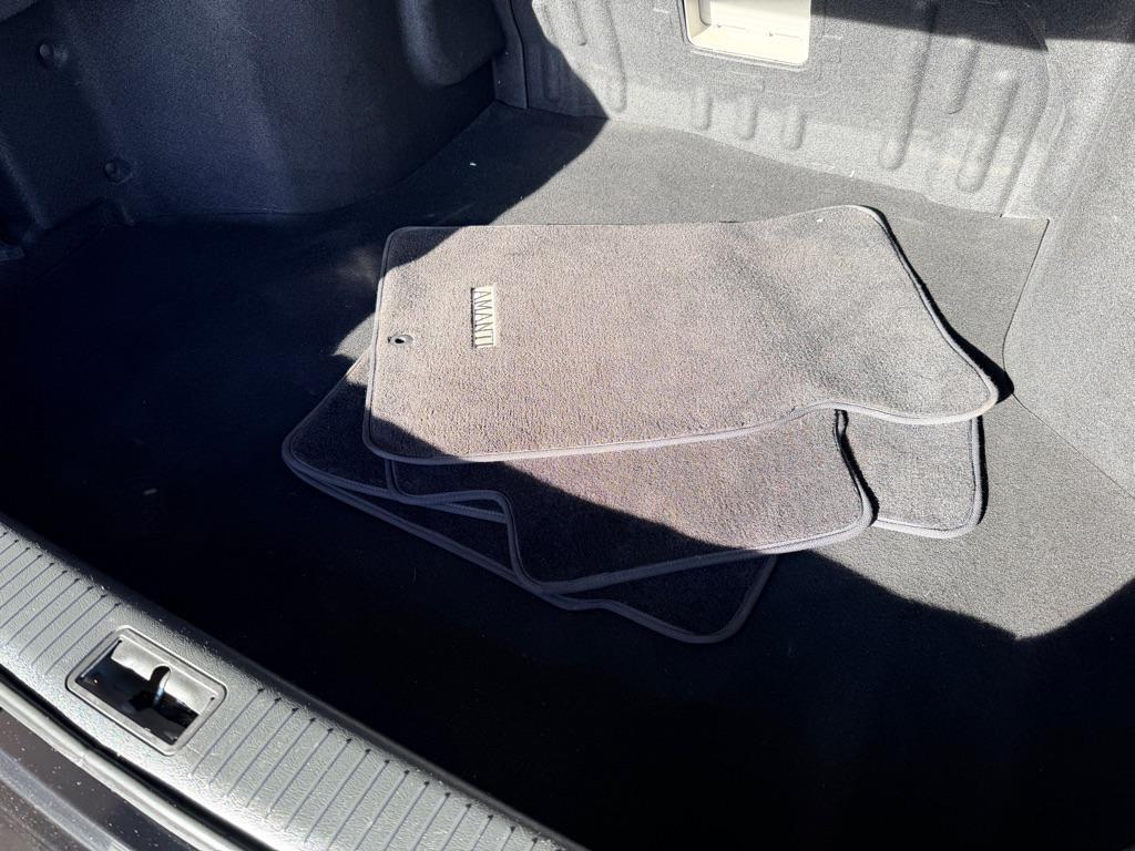 used 2009 Kia Amanti car, priced at $5,995