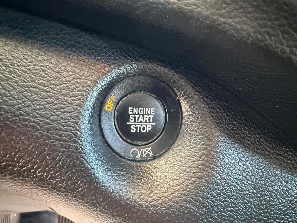 used 2019 Jeep Cherokee car, priced at $19,995