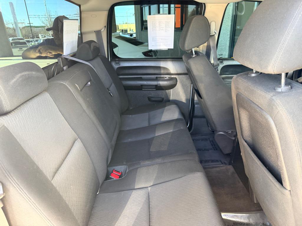 used 2014 Chevrolet Silverado 2500 car, priced at $17,712