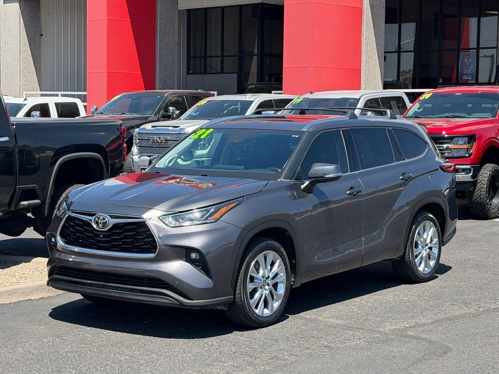 used 2021 Toyota Highlander car, priced at $29,950