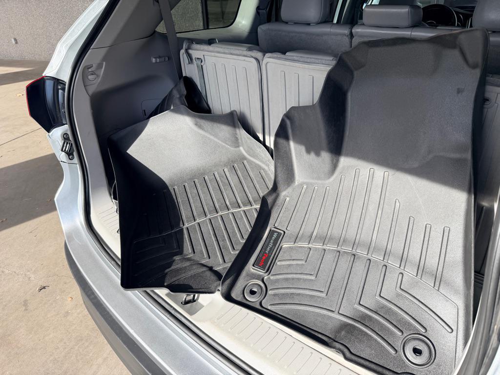 used 2019 Toyota Highlander car, priced at $24,995